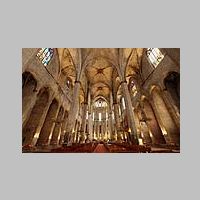 Barcelona, Església de Santa Maria del Mar, photo PMRMaeyaert, Wikipedia.jpg